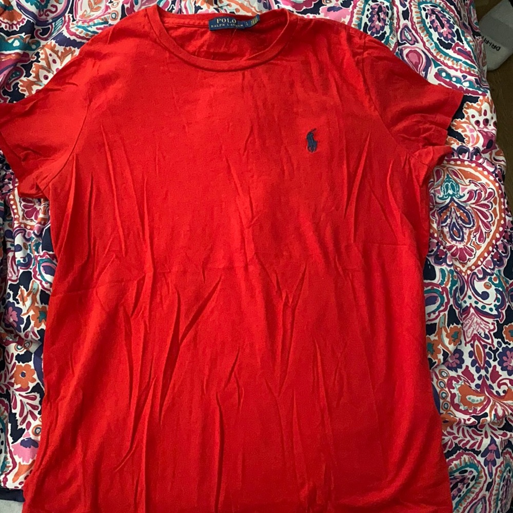 POLO RALPH LAUREN red womens tshirt. size large. 10/10 condition.